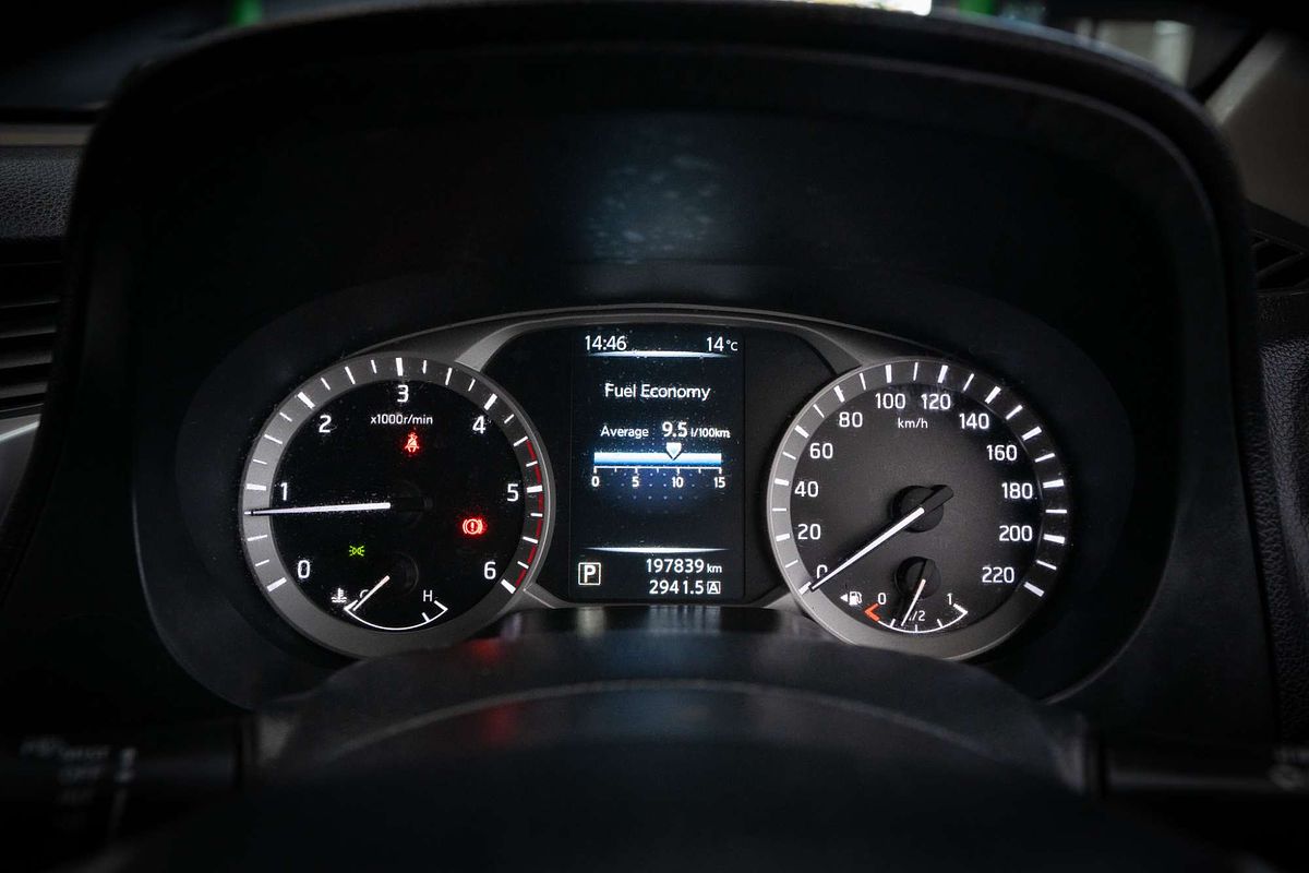 2016 Nissan Navara ST D23 Rear Wheel Drive