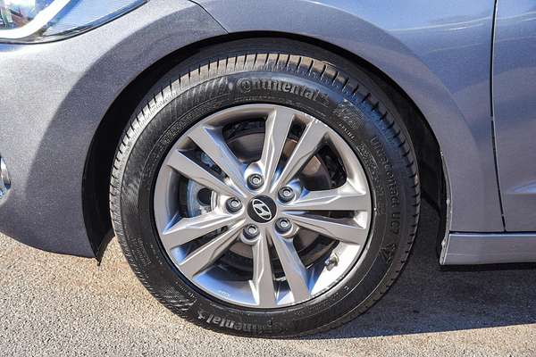 2017 Hyundai Elantra Active AD