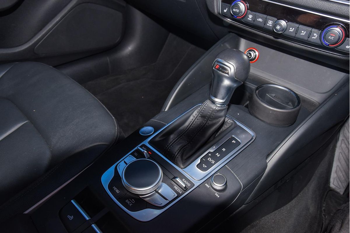 2015 Audi A3 Attraction 8V