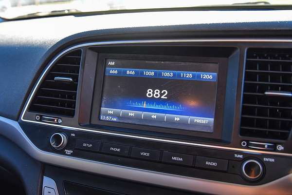 2017 Hyundai Elantra Active AD