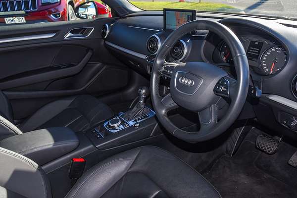 2015 Audi A3 Attraction 8V