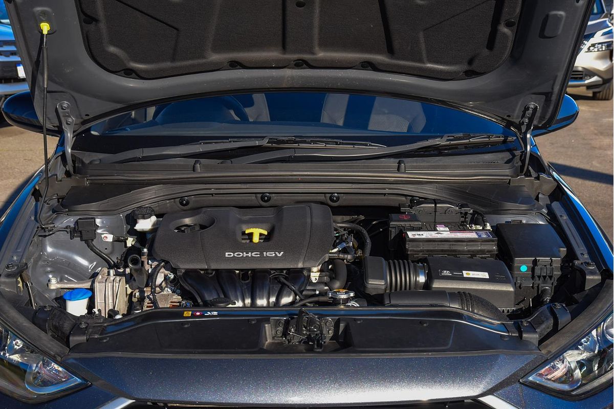 2017 Hyundai Elantra Active AD