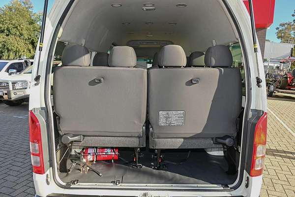 2018 Toyota Hiace Commuter TRH223R ELWB