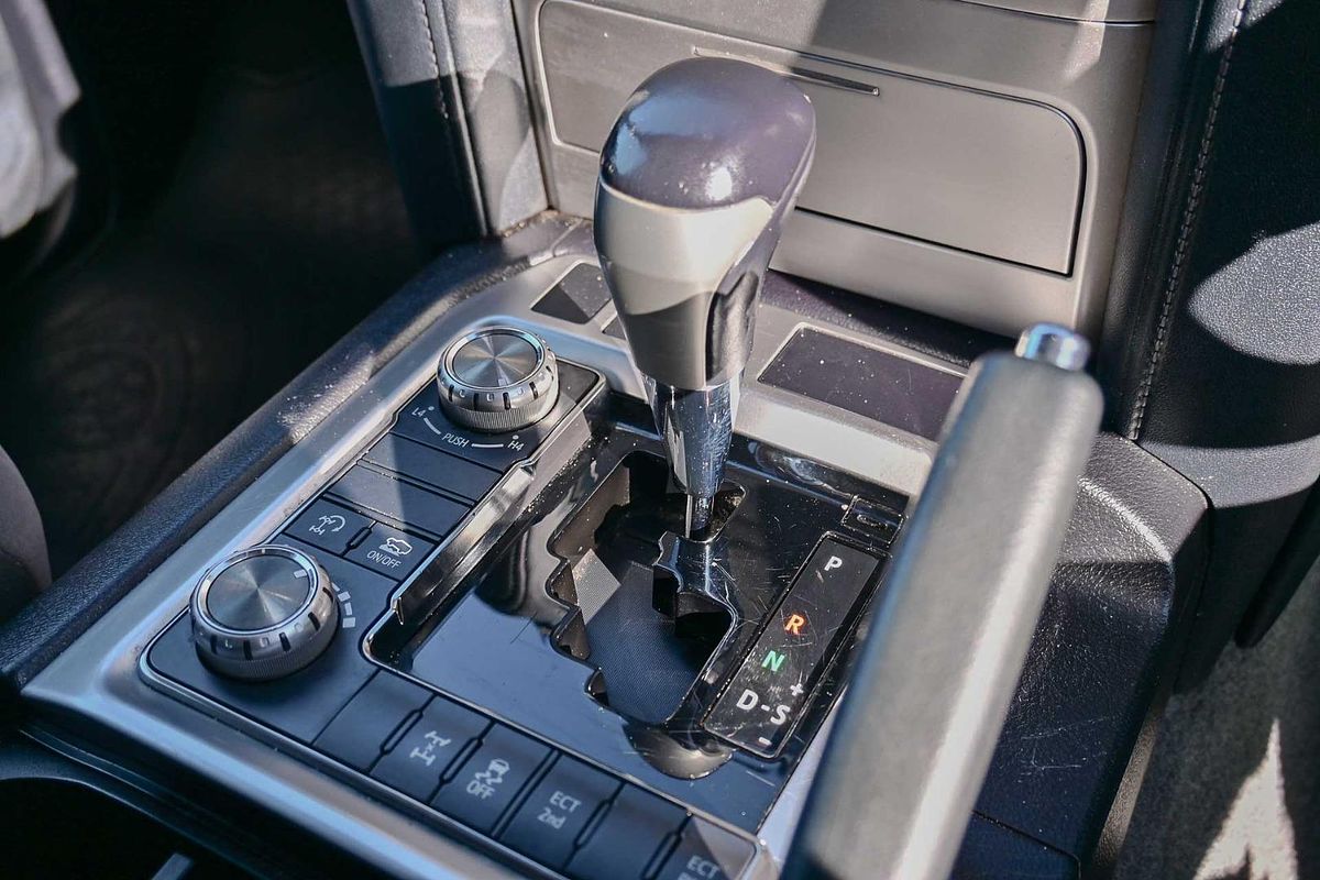 2016 Toyota Landcruiser GXL VDJ200R