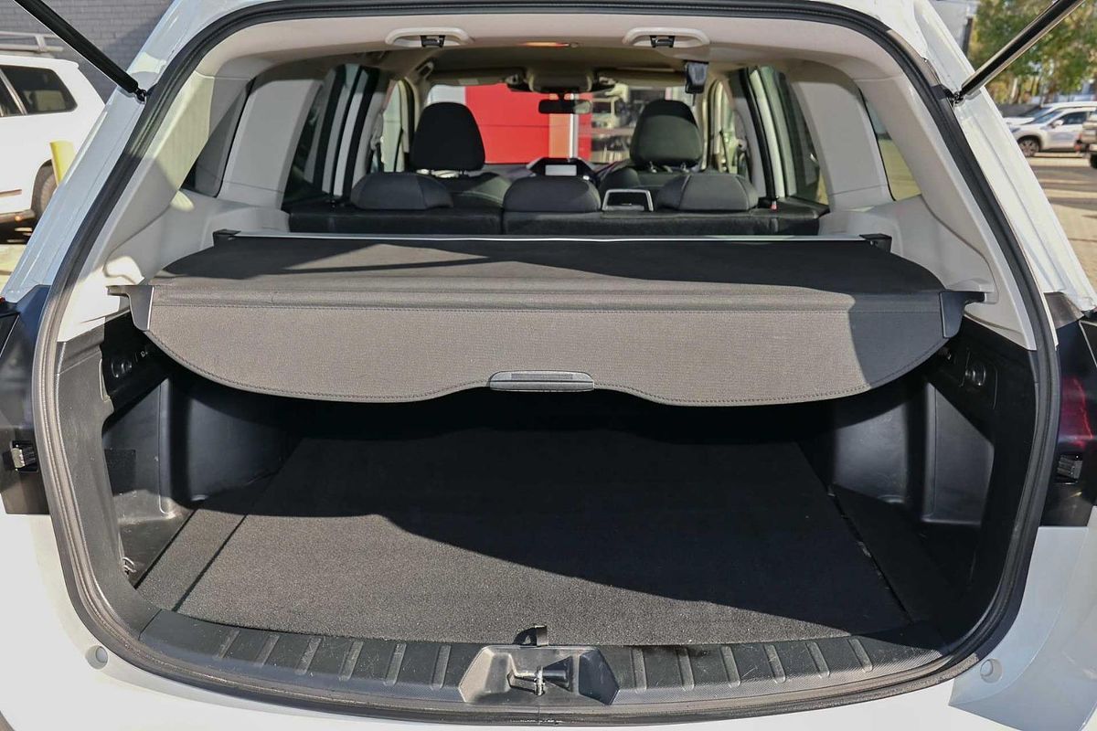 2022 Subaru Forester 2.5i-L S5