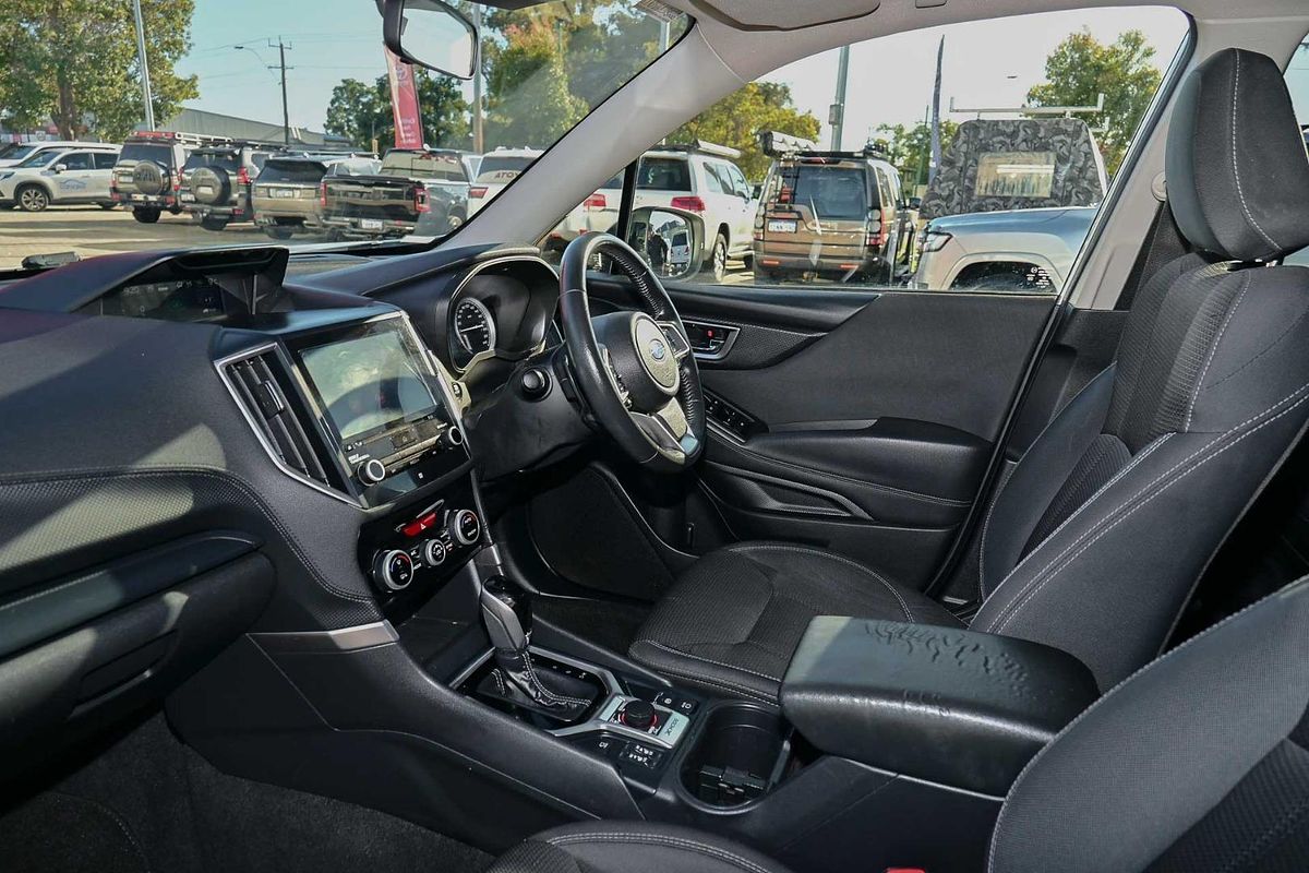 2022 Subaru Forester 2.5i-L S5
