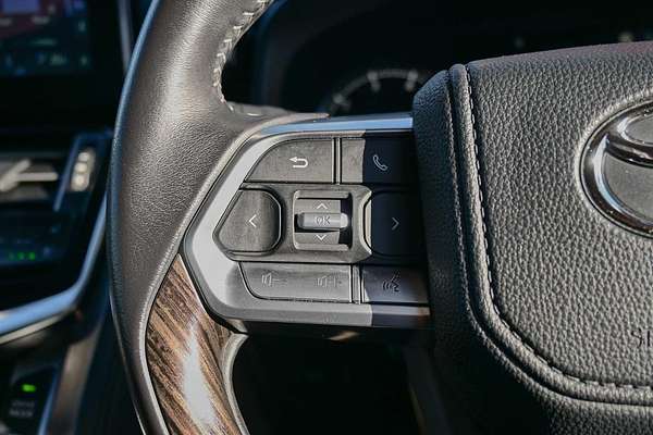 2023 Toyota Landcruiser VX FJA300R