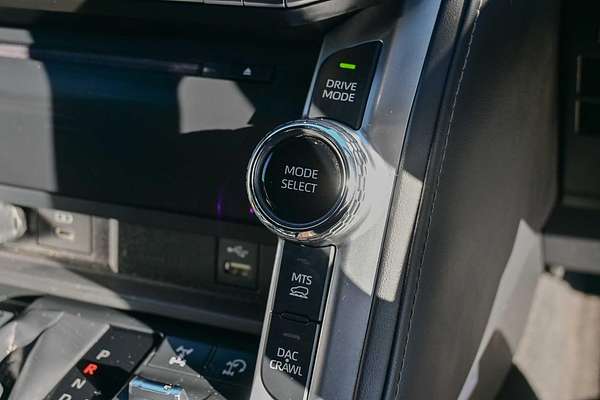 2023 Toyota Landcruiser VX FJA300R
