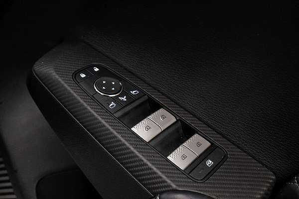 2025 Mitsubishi Outlander PHEV Exceed ZM