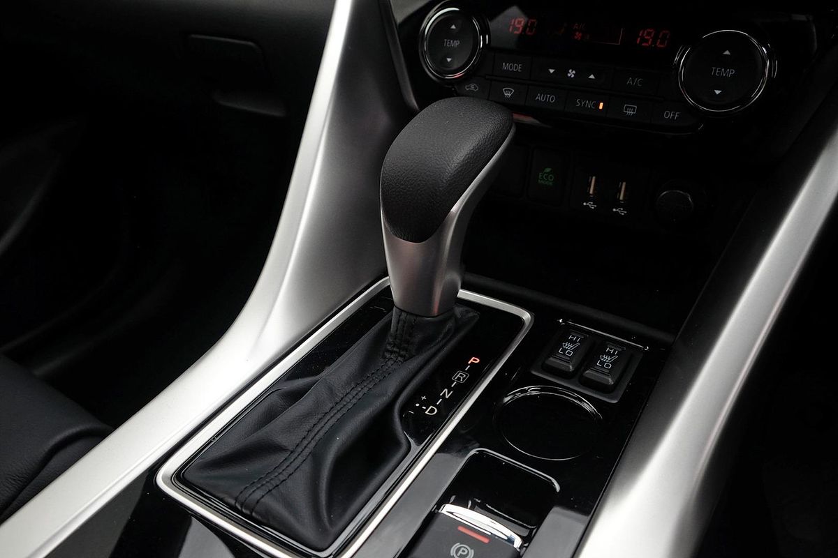 2024 Mitsubishi Eclipse Cross Exceed YB