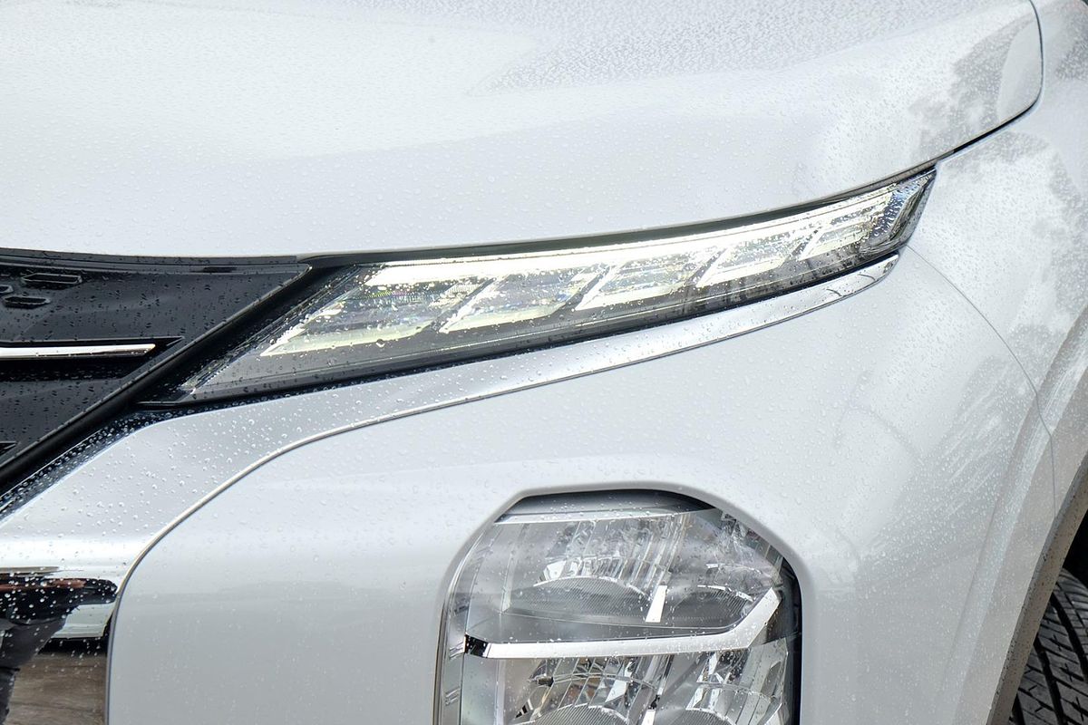 2025 Mitsubishi Outlander PHEV Exceed ZM