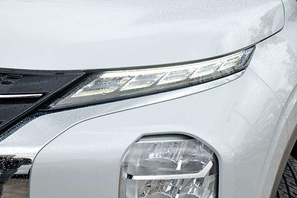 2025 Mitsubishi Outlander PHEV Exceed ZM
