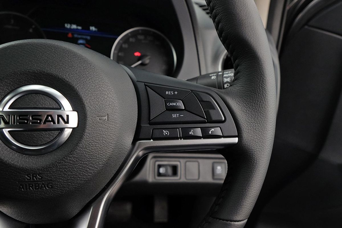 2024 Nissan Navara ST D23 4X4