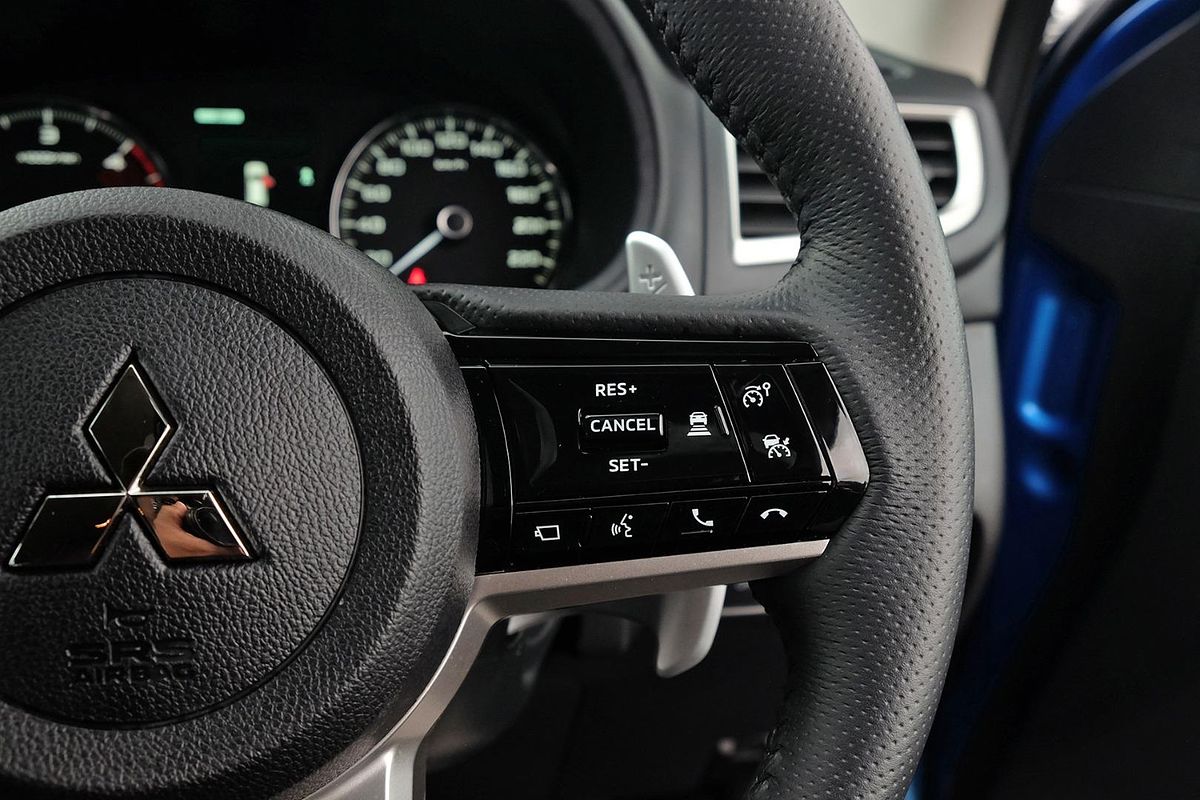 2024 Mitsubishi Pajero Sport GLS QG