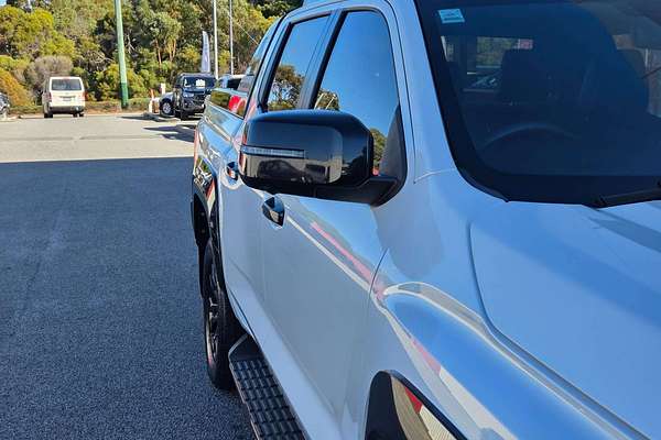 2024 Mitsubishi Triton GSR MV 4X4
