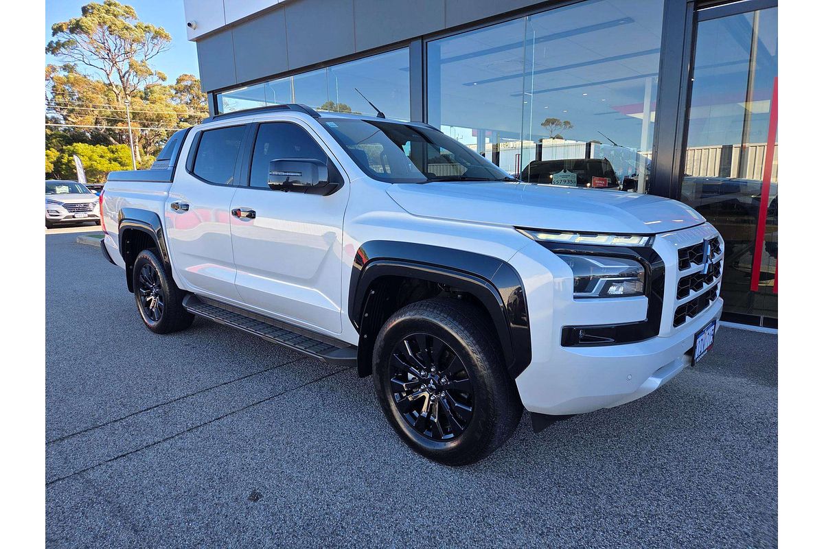 2024 Mitsubishi Triton GSR MV 4X4