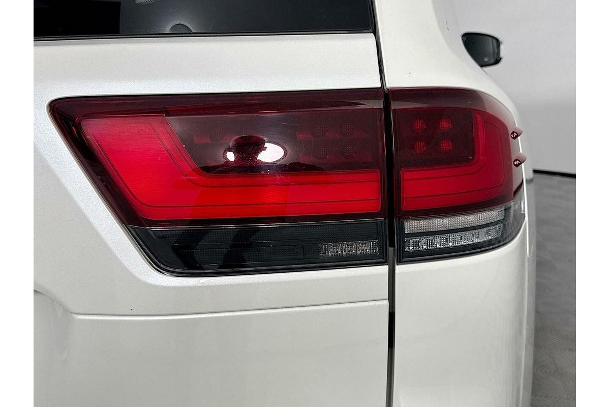 2023 Toyota Landcruiser VX FJA300R