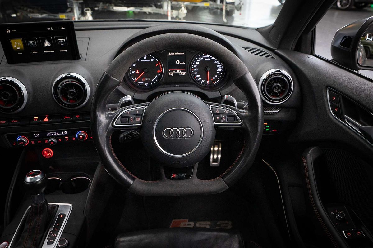 2015 Audi RS3 8V