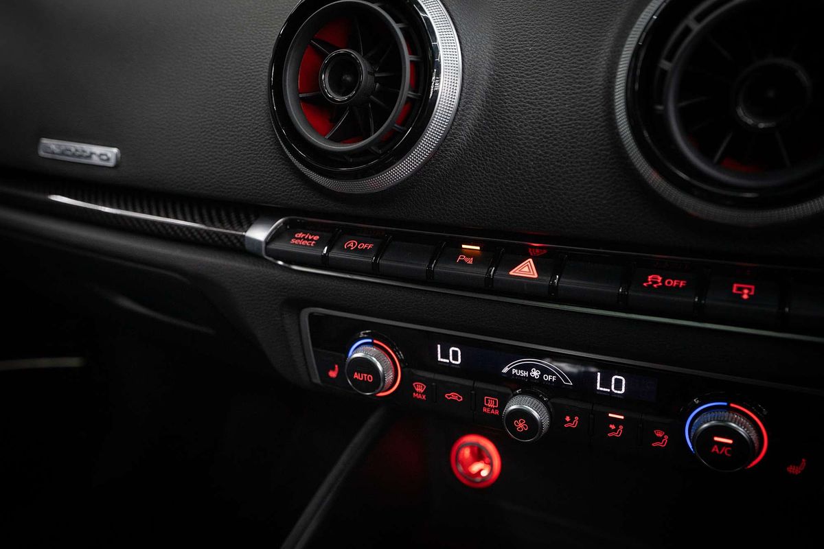 2015 Audi RS3 8V