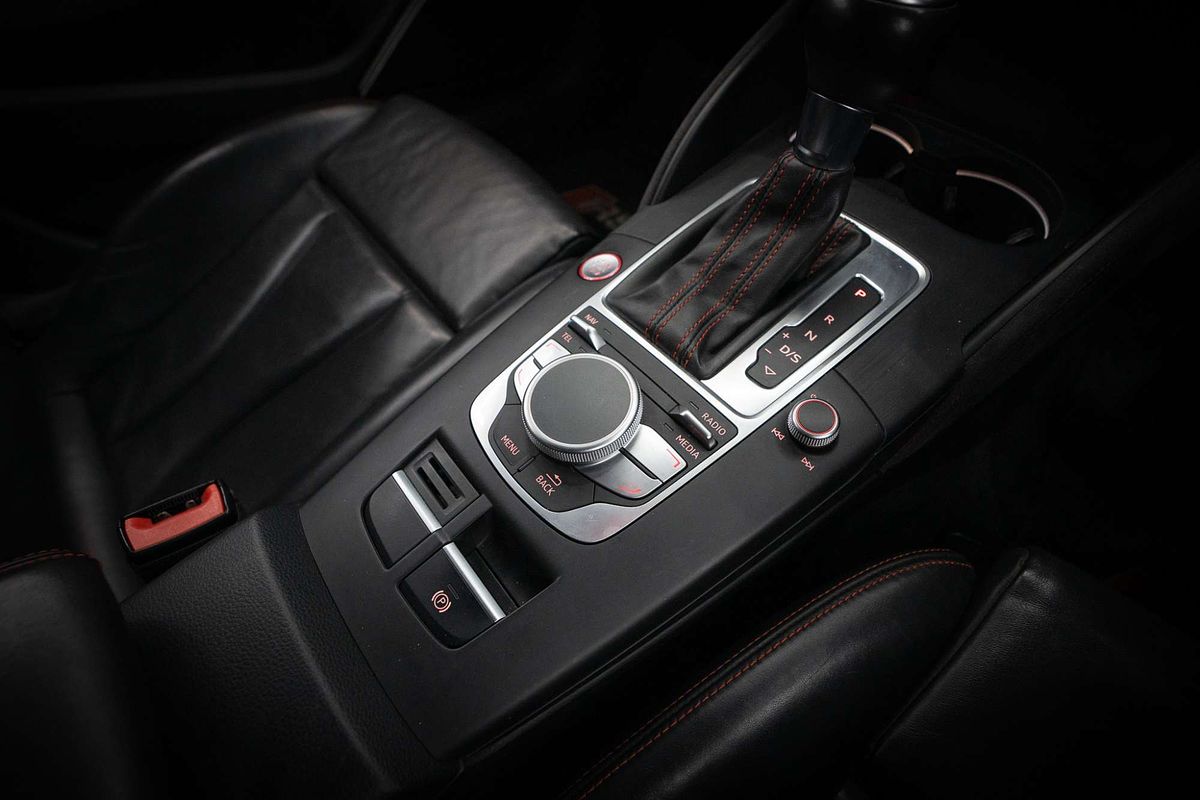 2015 Audi RS3 8V