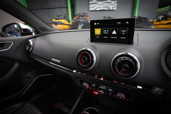 2015 Audi RS3 8V