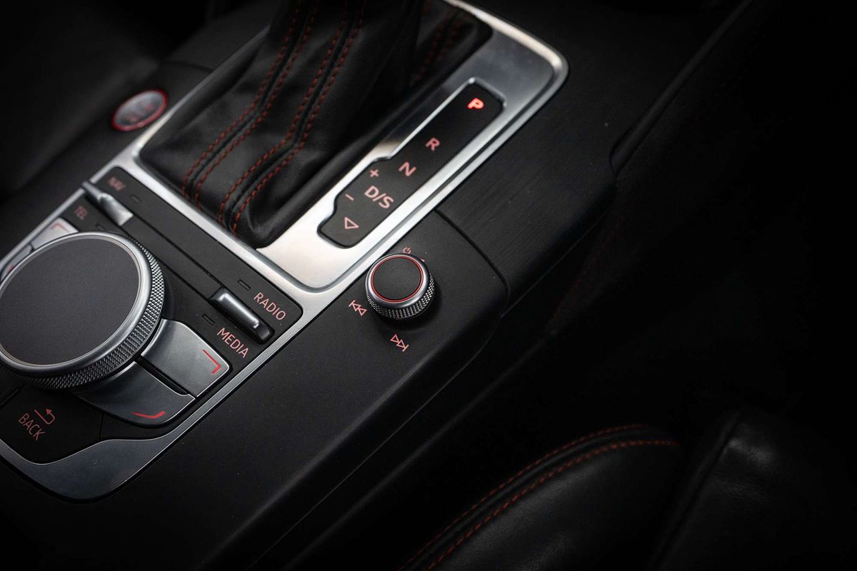 2015 Audi RS3 8V