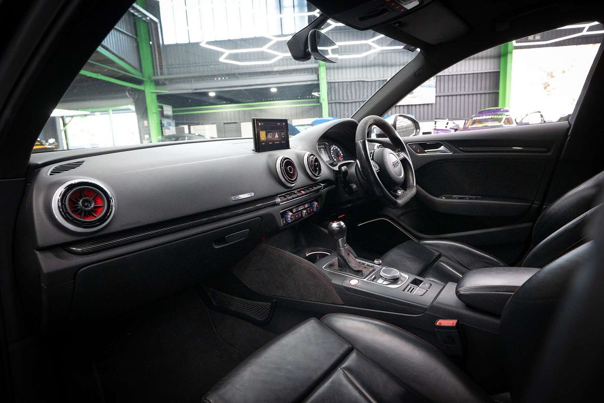 2015 Audi RS3 8V