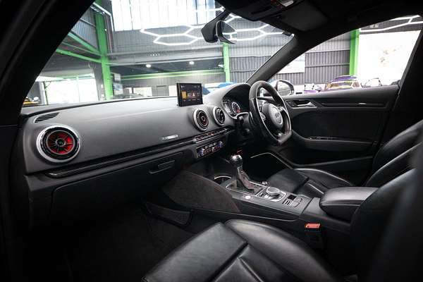 2015 Audi RS3 8V