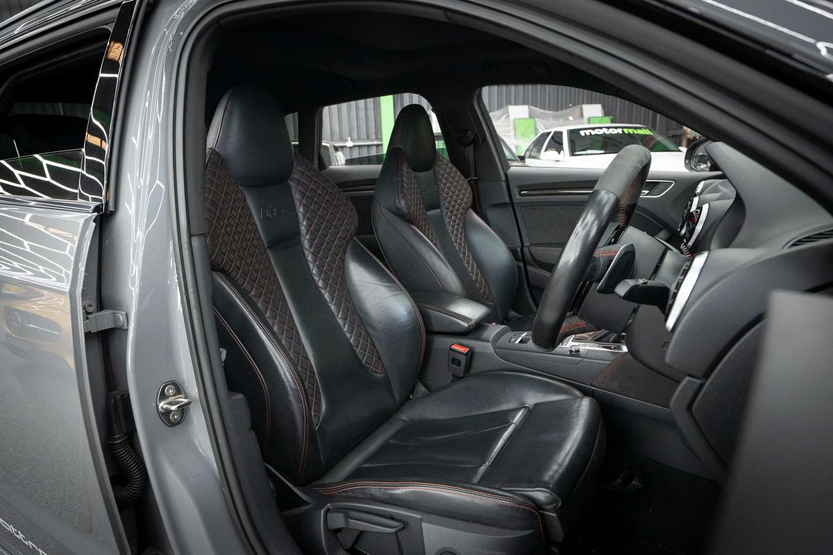 2015 Audi RS3 8V