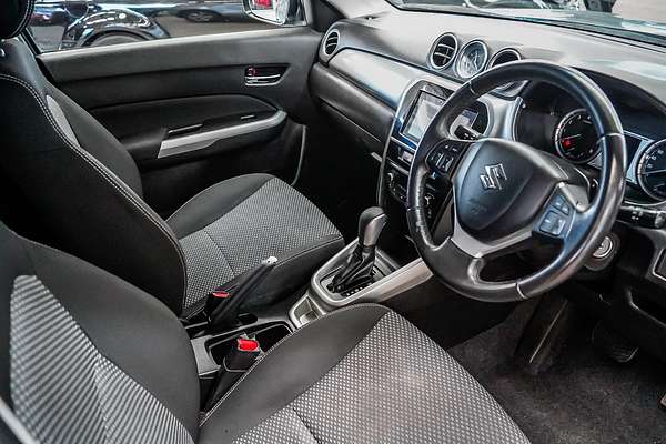 2016 Suzuki Vitara RT-S LY