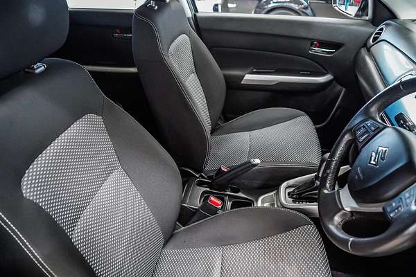2016 Suzuki Vitara RT-S LY