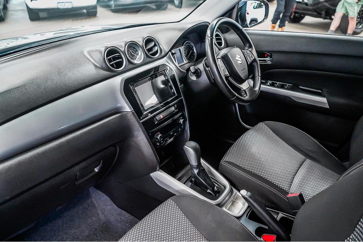 2016 Suzuki Vitara RT-S LY