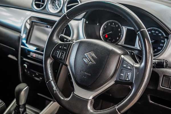 2016 Suzuki Vitara RT-S LY