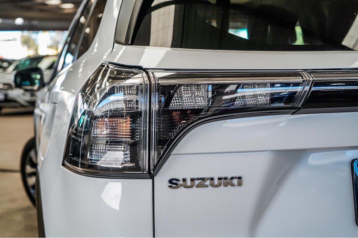 2022 Suzuki S-Cross ALLGRIP Prestige JYB