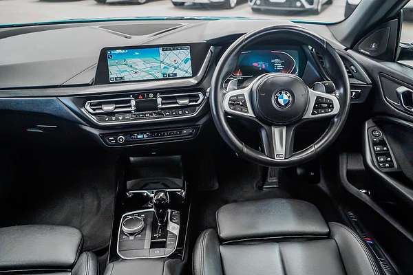 2022 BMW 2 Series 220i M Sport F44