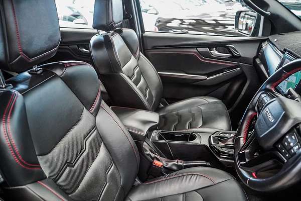 2023 Isuzu D-MAX X-TERRAIN 4X4