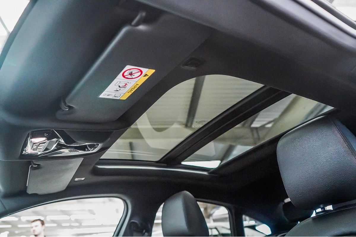 2022 BMW 2 Series 220i M Sport F44