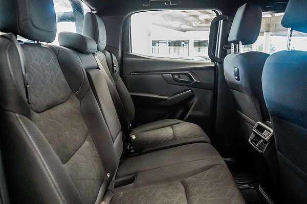 2025 Isuzu D-MAX X-RIDER 4X4