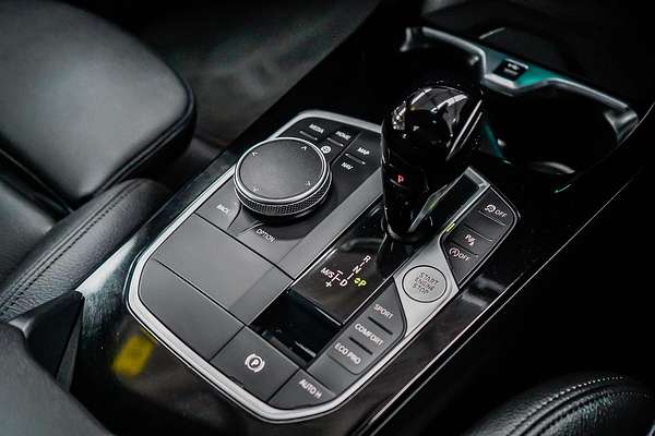 2022 BMW 2 Series 220i M Sport F44