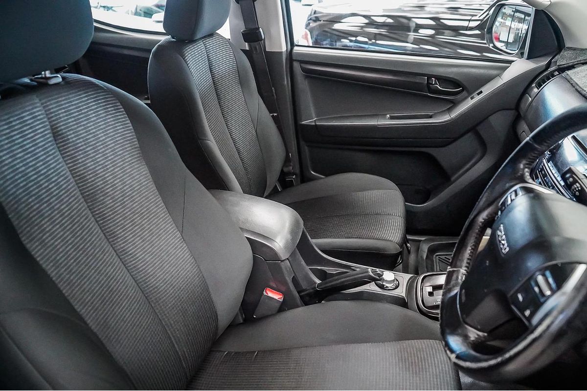 2016 Isuzu D-MAX SX 4X4
