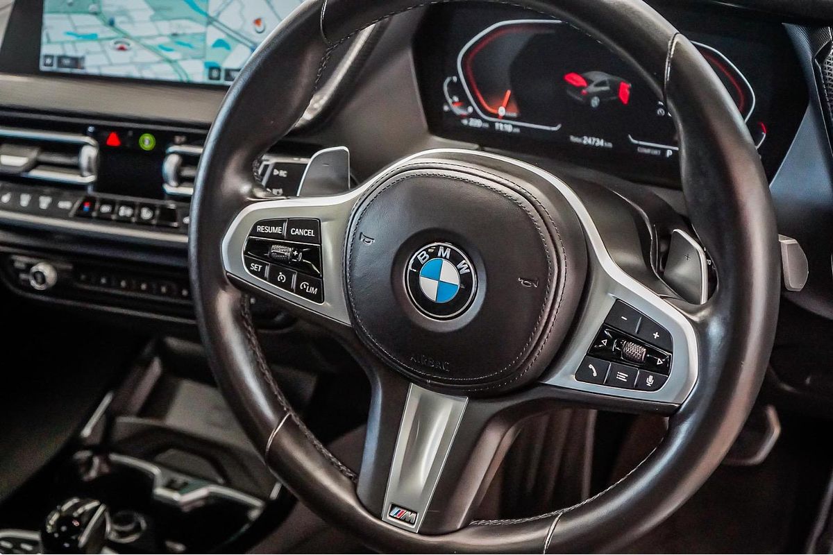 2022 BMW 2 Series 220i M Sport F44