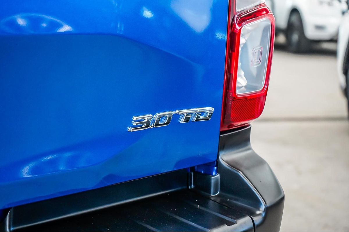2025 Isuzu D-MAX X-RIDER 4X4