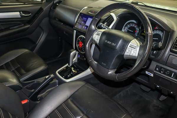 2018 Isuzu MU-X LS-T