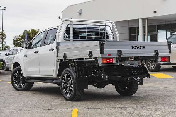 2024 Toyota Hilux SR5 48V GUN126R 4X4
