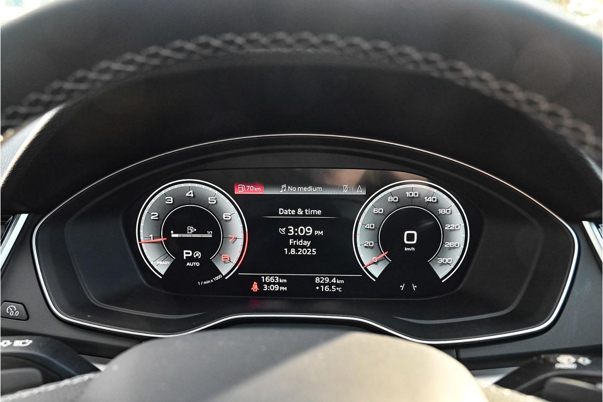 2024 Audi Q5 45 TFSI S line FY