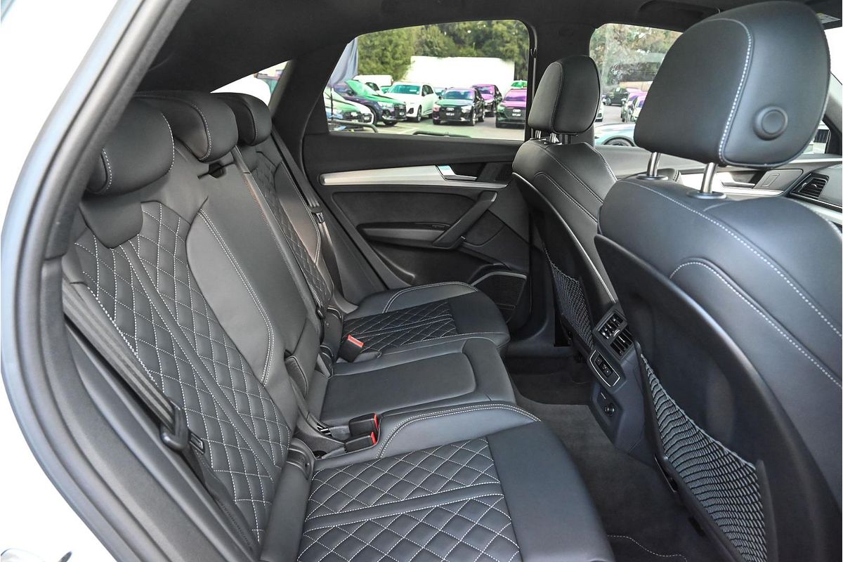 2024 Audi Q5 45 TFSI S line FY