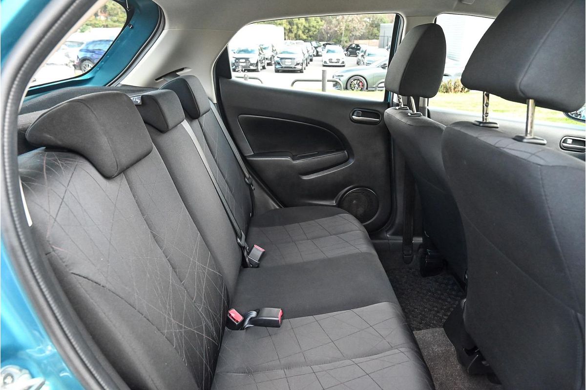 2011 Mazda 2 Neo DE Series 2