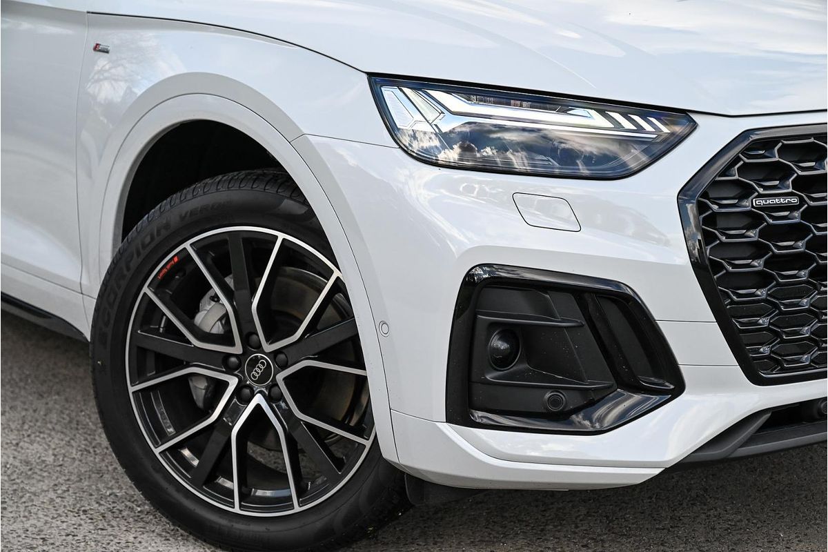 2024 Audi Q5 45 TFSI S line FY