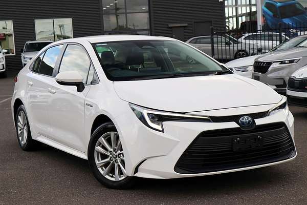 2022 Toyota Corolla Ascent Sport Hybrid ZWE211R