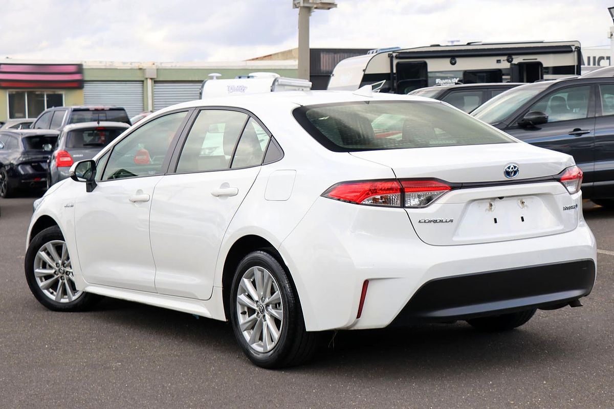 2022 Toyota Corolla Ascent Sport Hybrid ZWE211R